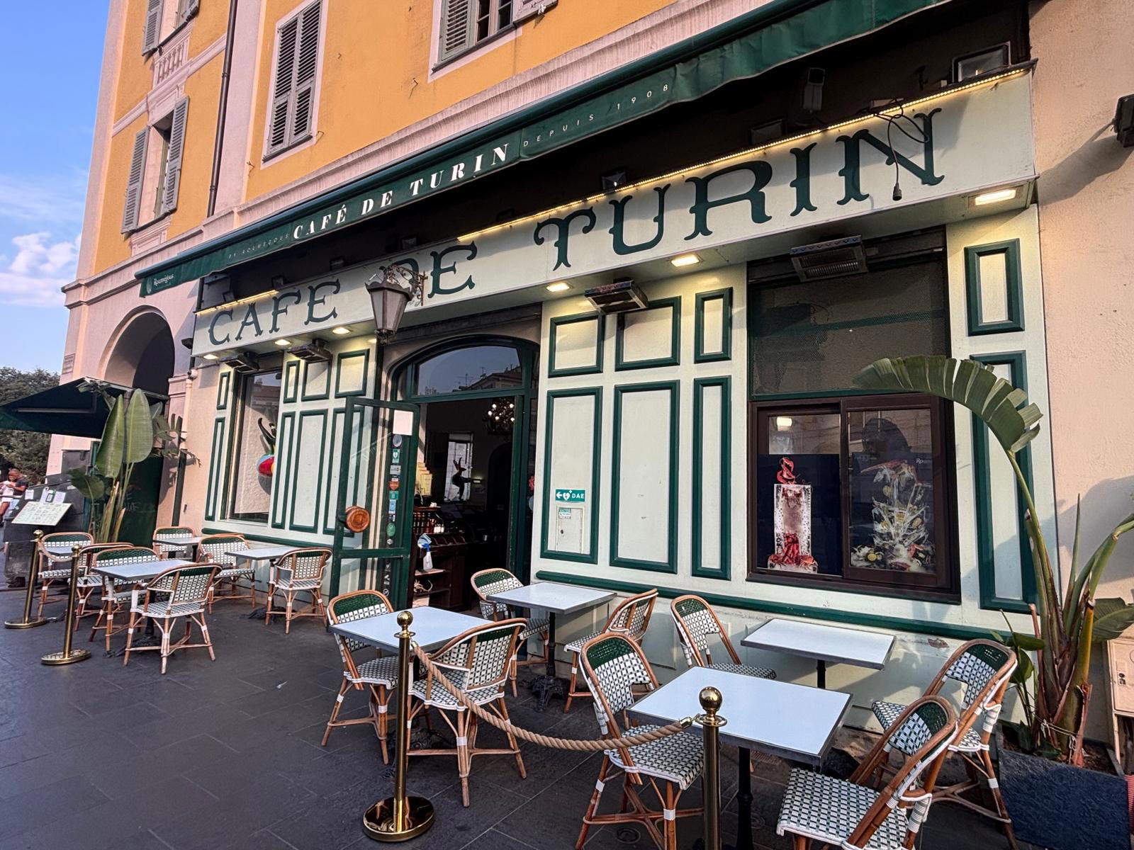 Cafè de Turin restaurant in Nice, France