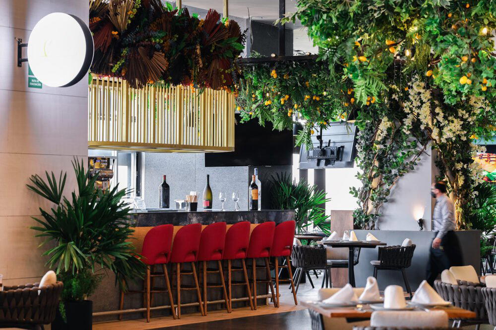 Los Canarios Mítikah restaurant in Mexico City, Mexico