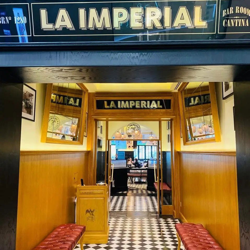 La Imperial Centro Santa Fe, Restaurant in Mexico City