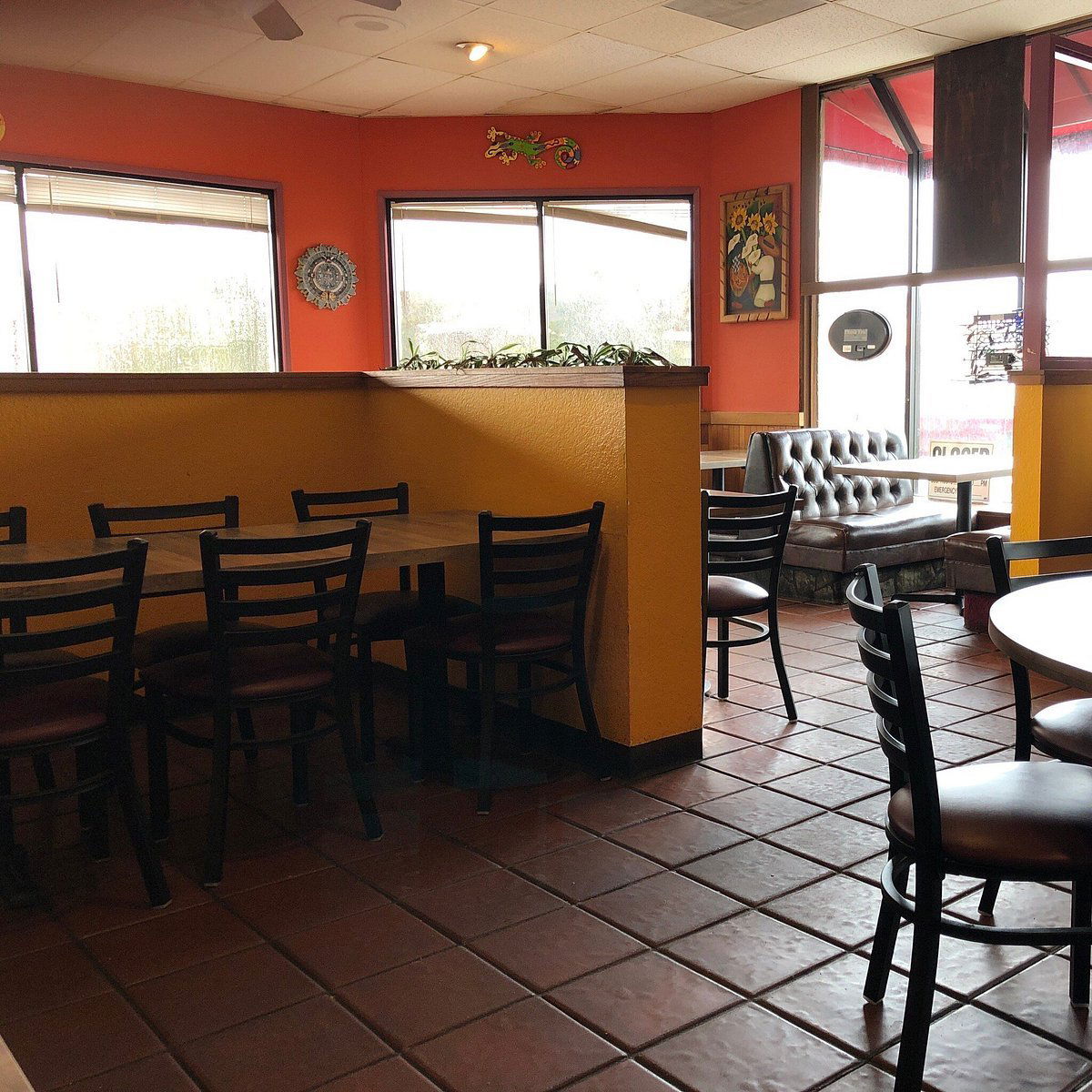 Lienzo Charro, Restaurant in Poway