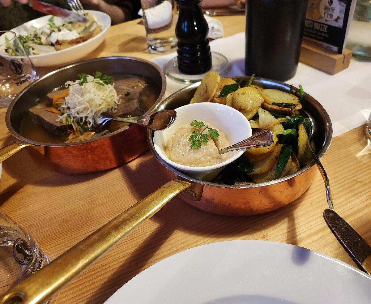 Gasthaus Löwen restaurant in Au, Austria