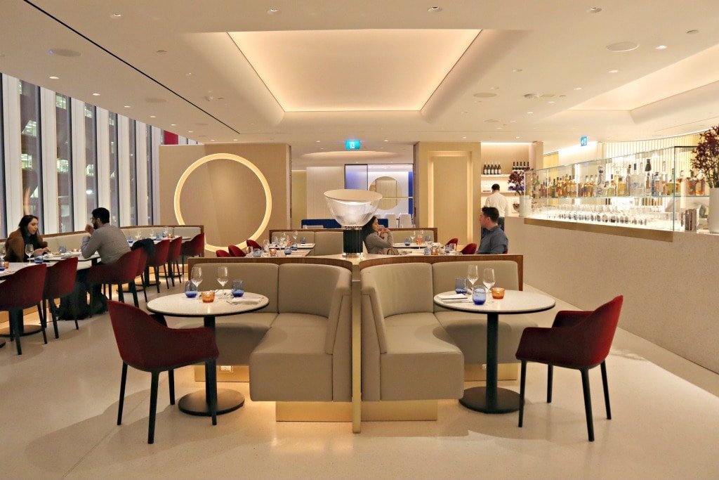 Holts Café, Restaurant in Toronto