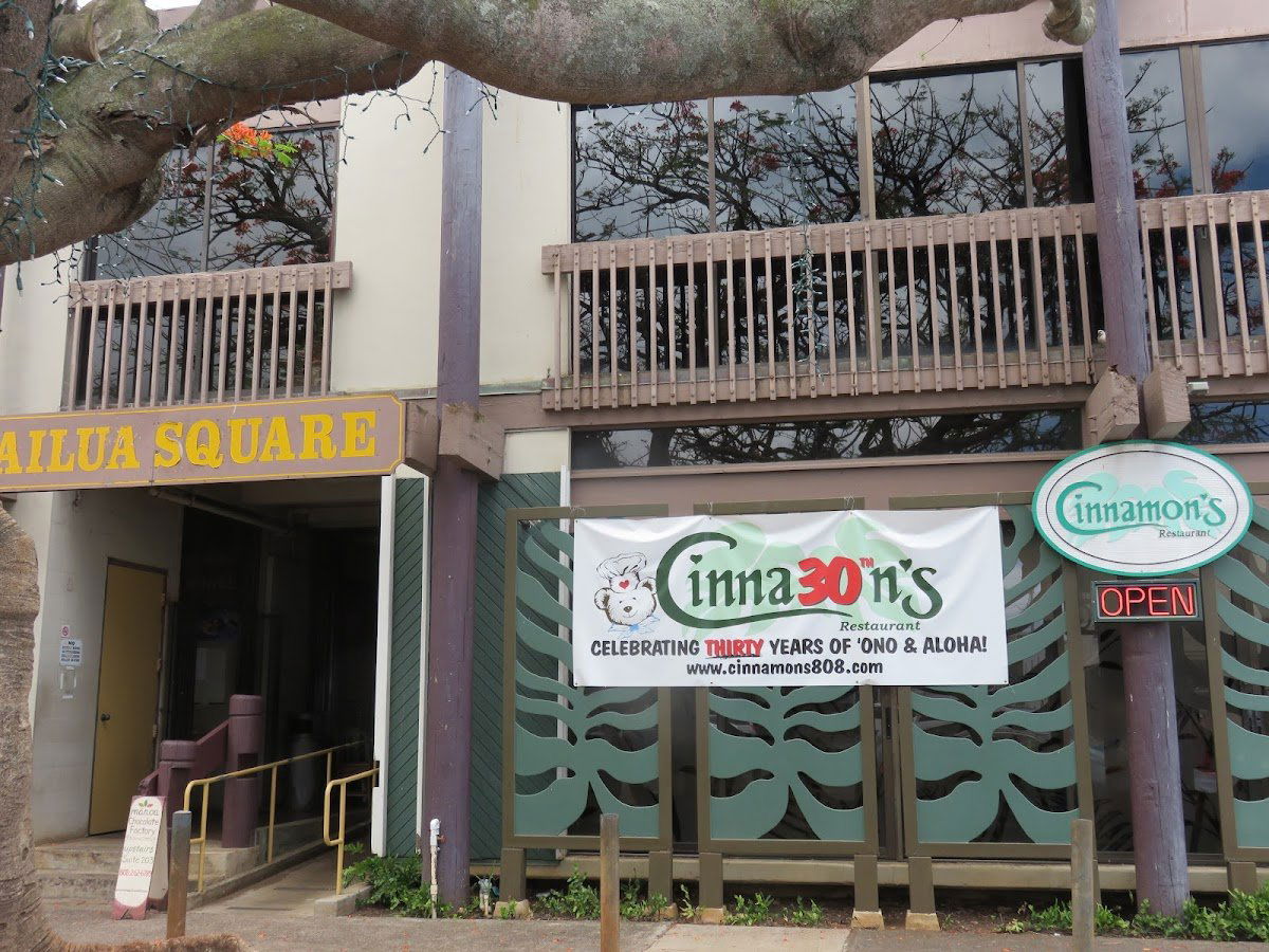Cinnamon's Restaurant, Restaurant in Kailua