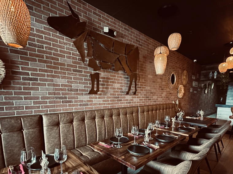 Moo Arte en Carnes, Miami, United States