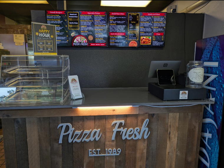 Pizza Fresh, Makawao, United States
