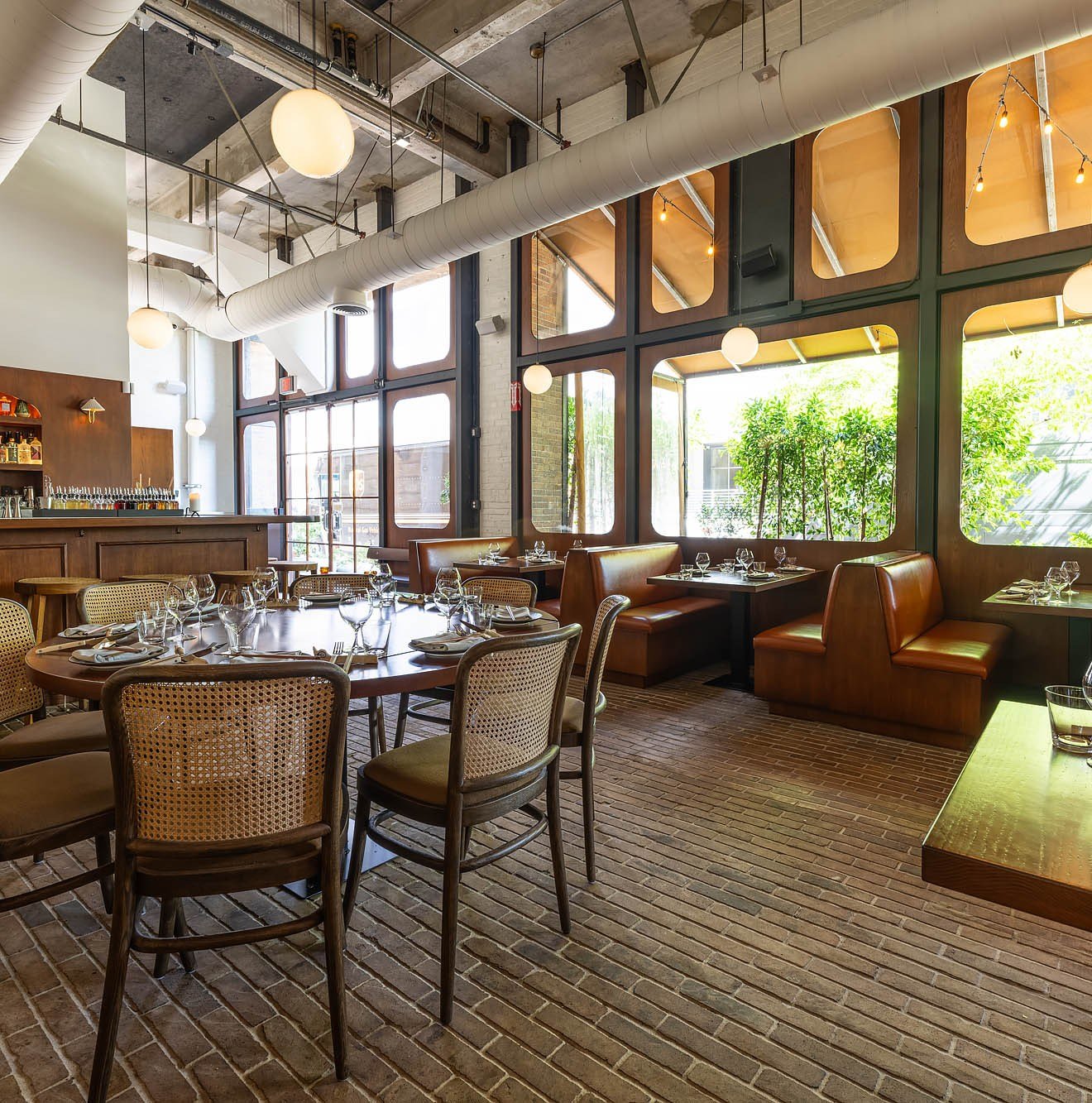 Camelia restaurant in Los Angeles, United States