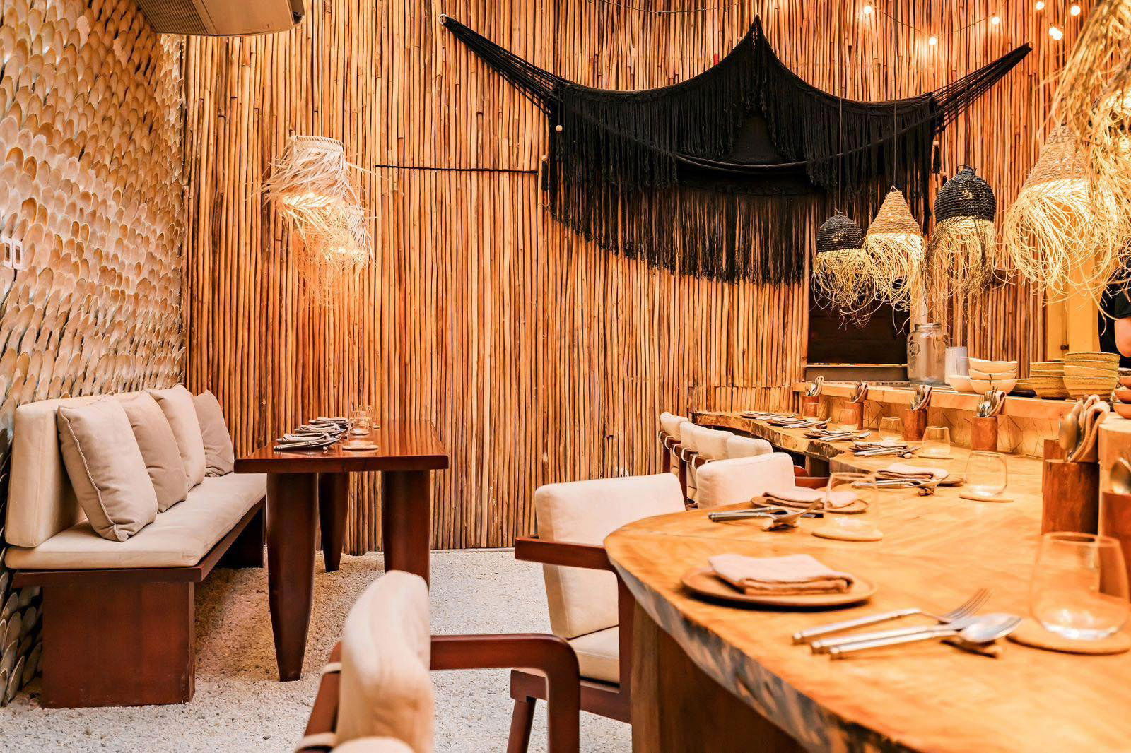 Offbeat, Restaurant in Makati