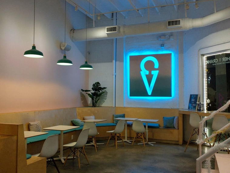Dasher & Crank, Miami, United States