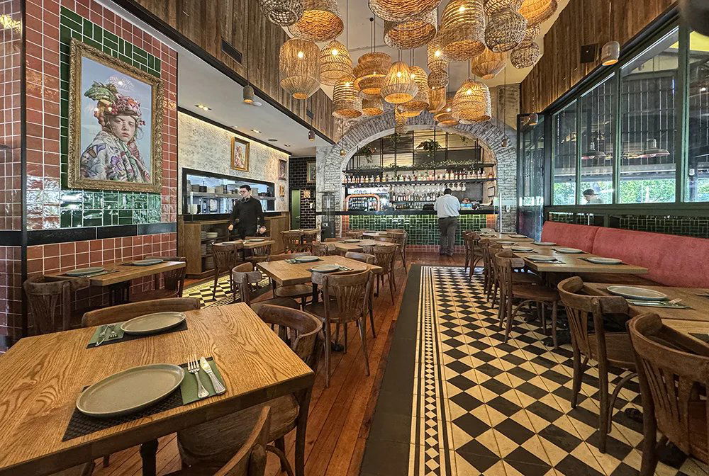 Delfina Bistró, Restaurant in Santiago