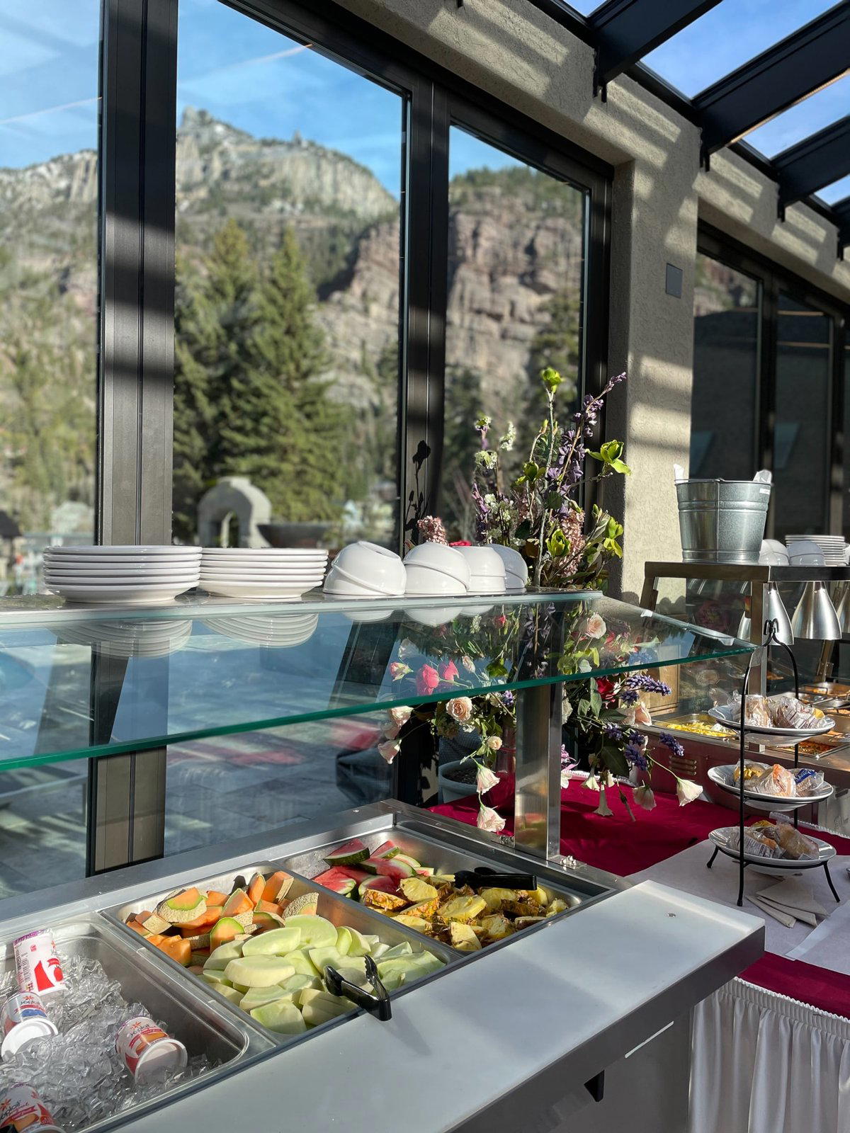 Mineshaft Restaurant, Bar, and Pizzeria restaurant in Ouray