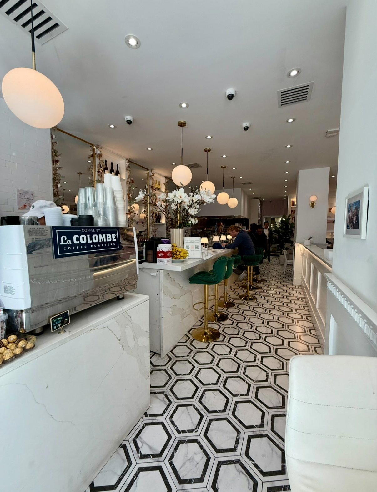 Henry & The Lions restaurant in New York City, United States