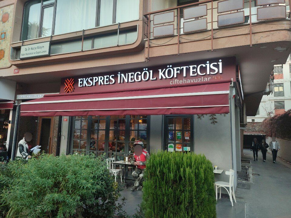 Ekspres İnegöl Köftecisi Göztepe, Restaurant in Istanbul