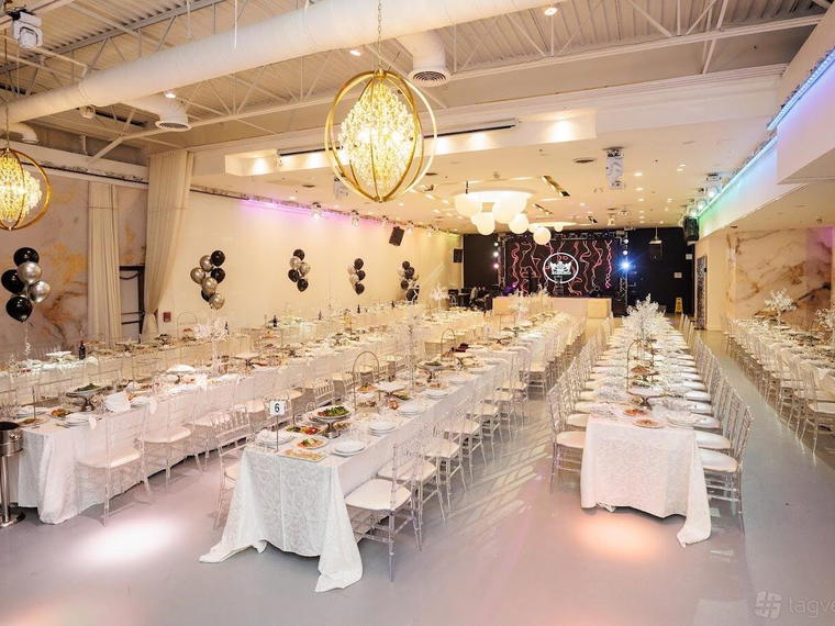 Bomond Restaurant, Vaughan, Canada