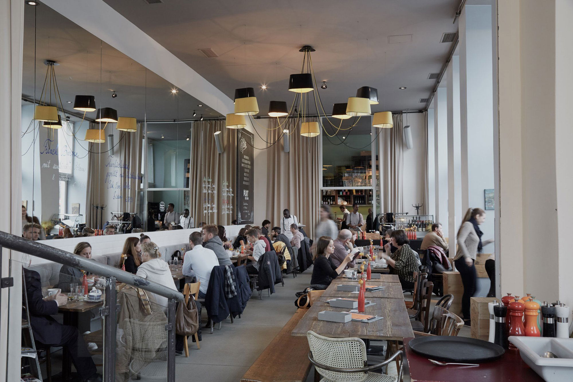 Cafe Francais, Restaurant in Vienna