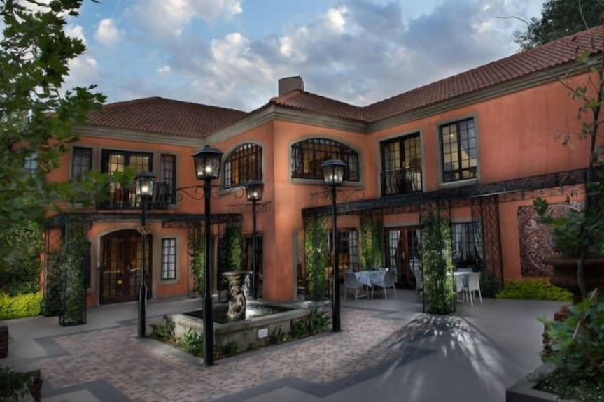 Ivory Manor Boutique Hotel restaurant in Pretoria, South Africa