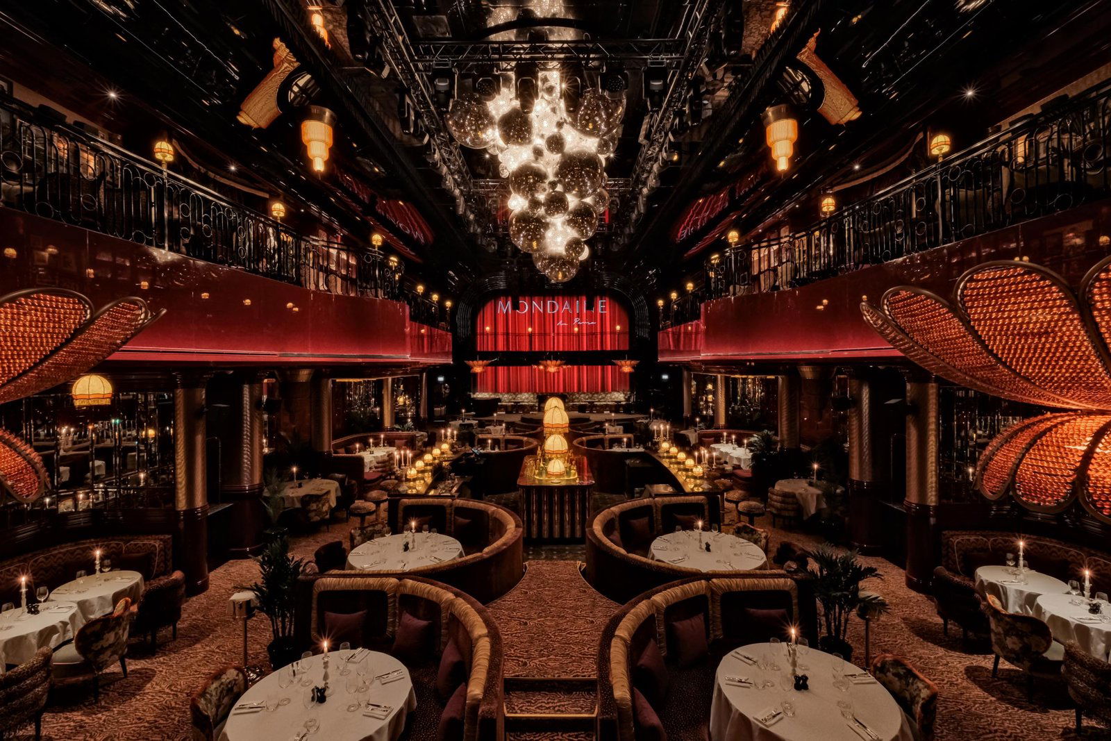 Mondaine de Pariso Istanbul, Restaurant in Istanbul