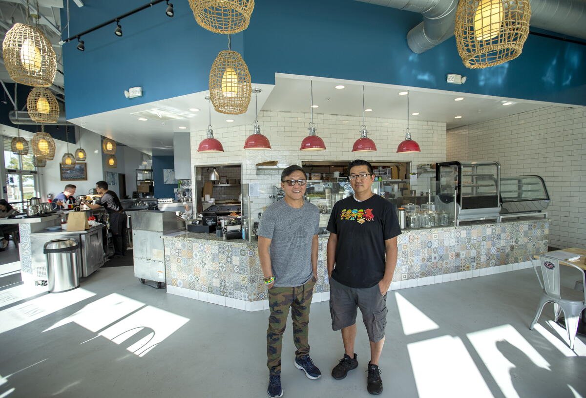 Toast Kitchen + Bakery, Restaurant in Tustin