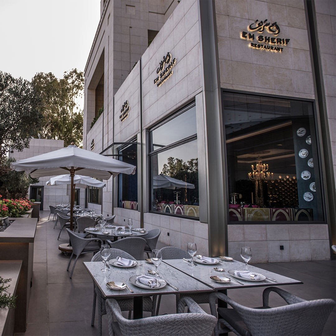 Shawrma Sharif, Restaurant in دمشق