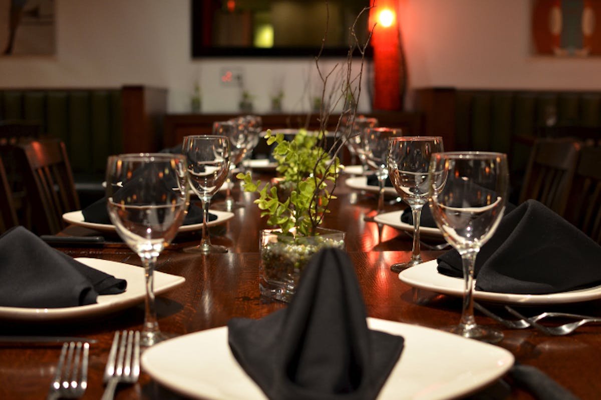 Houlihan's restaurant in Westlake, United States