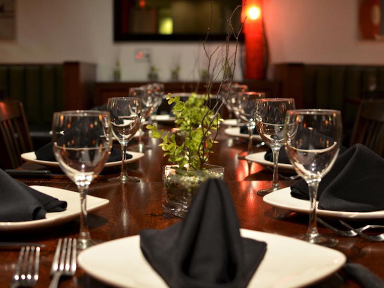Houlihan's, Westlake, United States