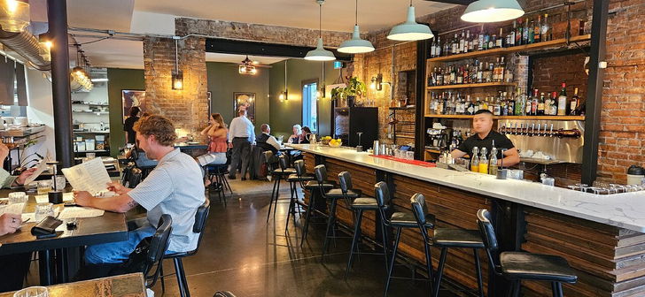 Gladstone Commons