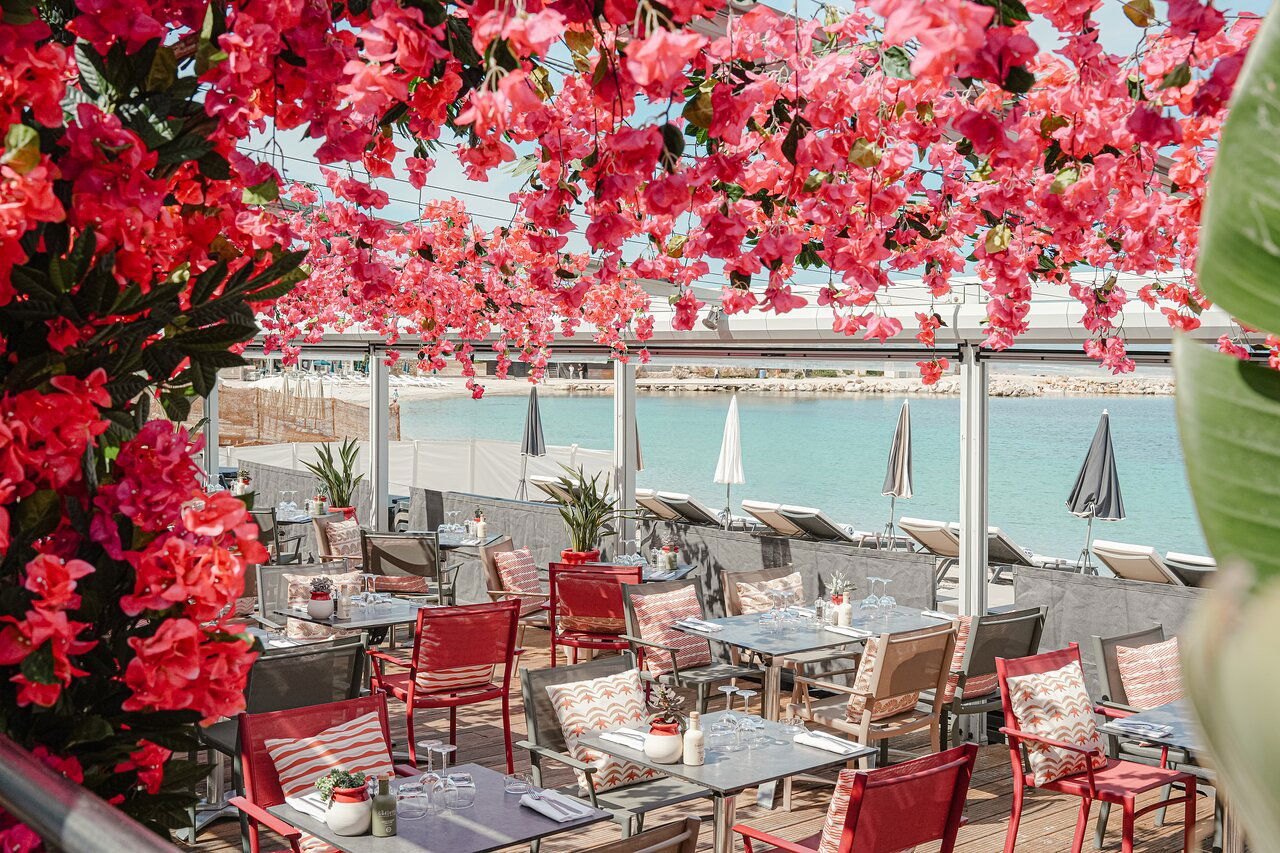 Restaurant de plage La Goélette, Restaurant in Bandol