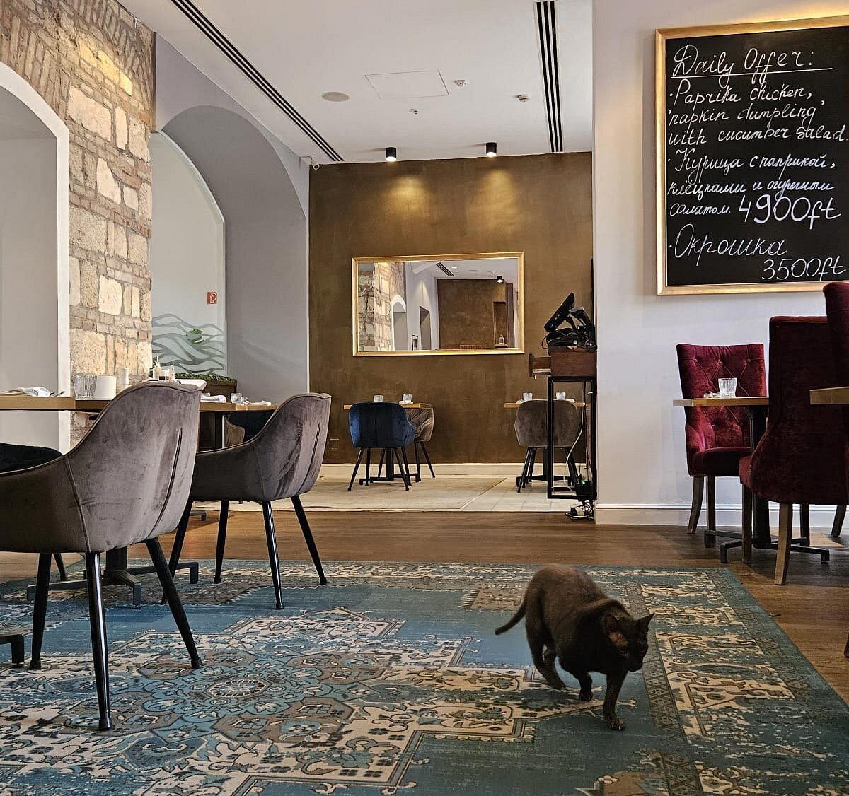MoszkvaTér restaurant in Budapest, Hungary