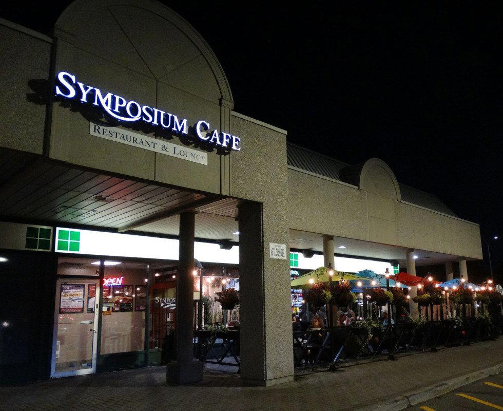 Symposium Cafe Restaurant Oakville restaurant in Oakville, Canada