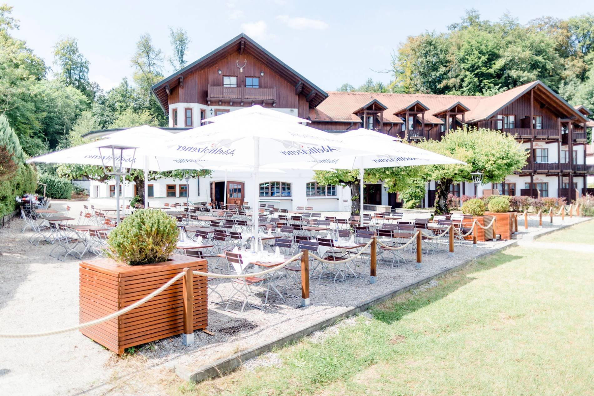 Forsthaus am See restaurant in Pocking, Germany