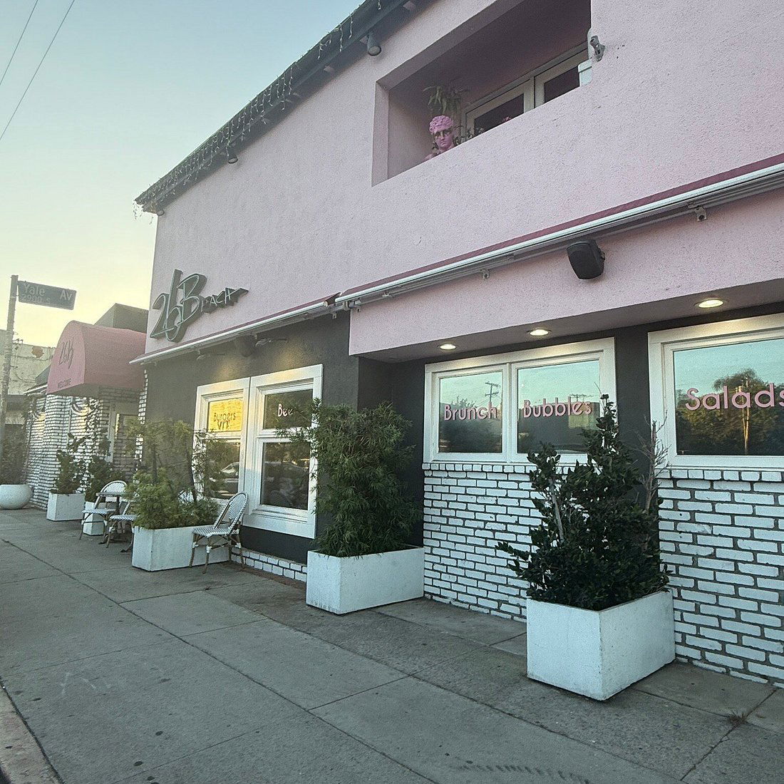 26 Beach, Restaurant in Venice