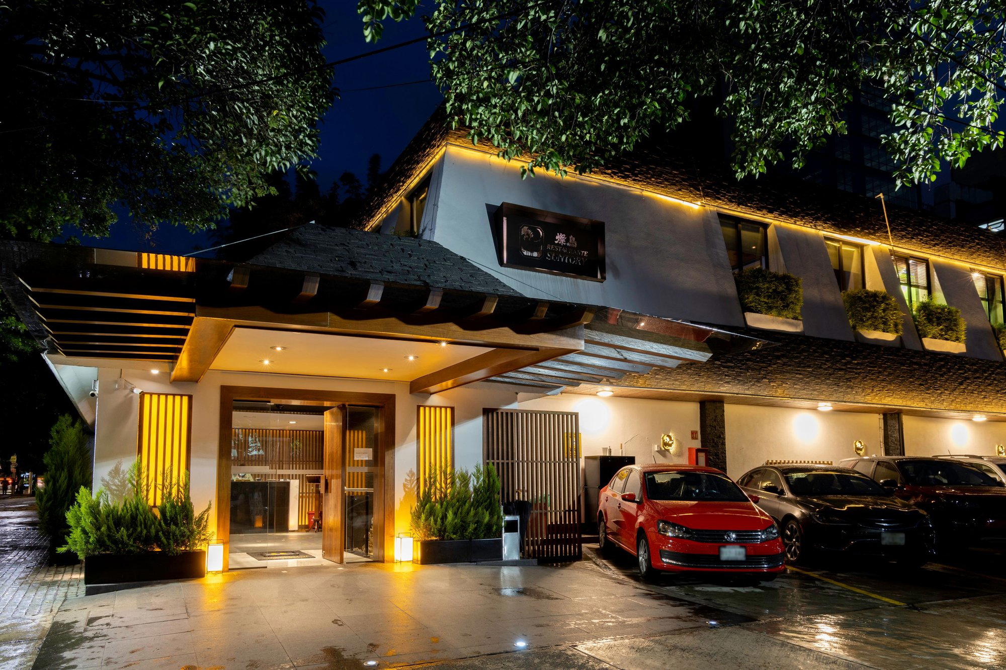 Suntory Del Valle restaurant in Mexico City, Mexico