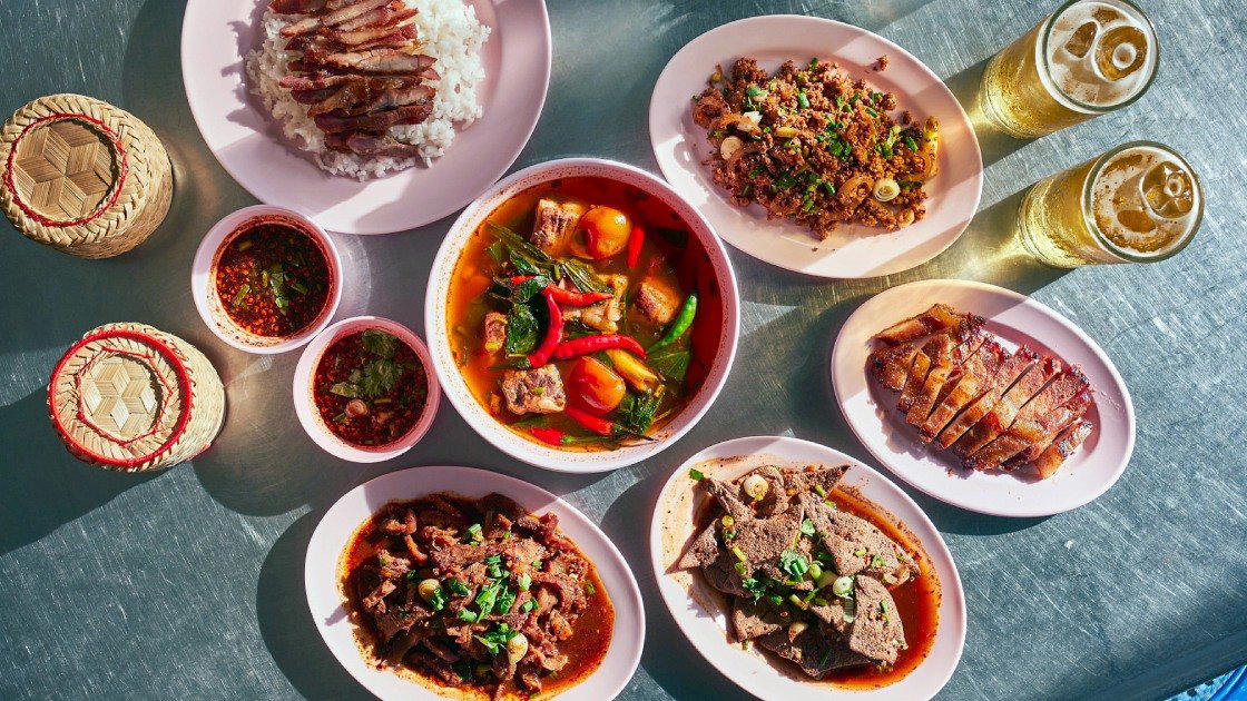 Khon Kaen Khaaw Muu Yaang restaurant in Mueang Khon Kaen, Thailand