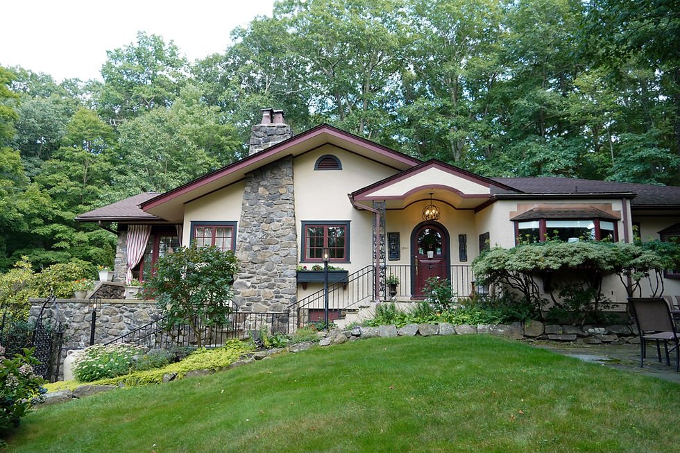 The Arch Restaurant, Brewster, United States