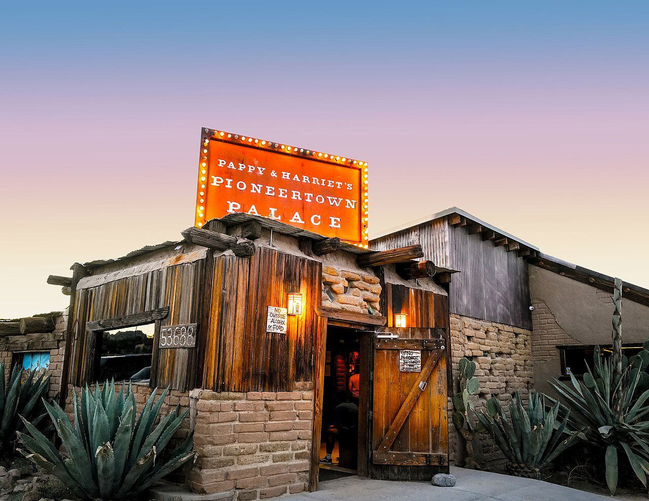 Pappy & Harriet's, Restaurant in Pioneertown
