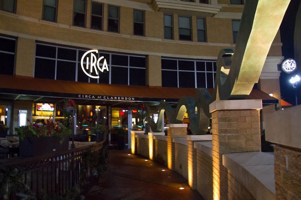 CIRCA at Clarendon, Restaurant in Arlington