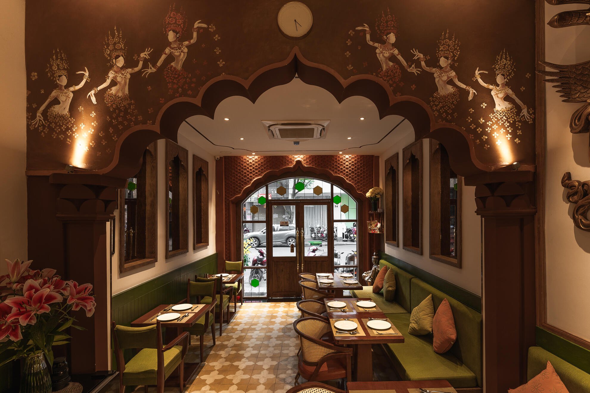 Dahi Handi Indian Restaurant, Restaurant in Ho Chi Minh City