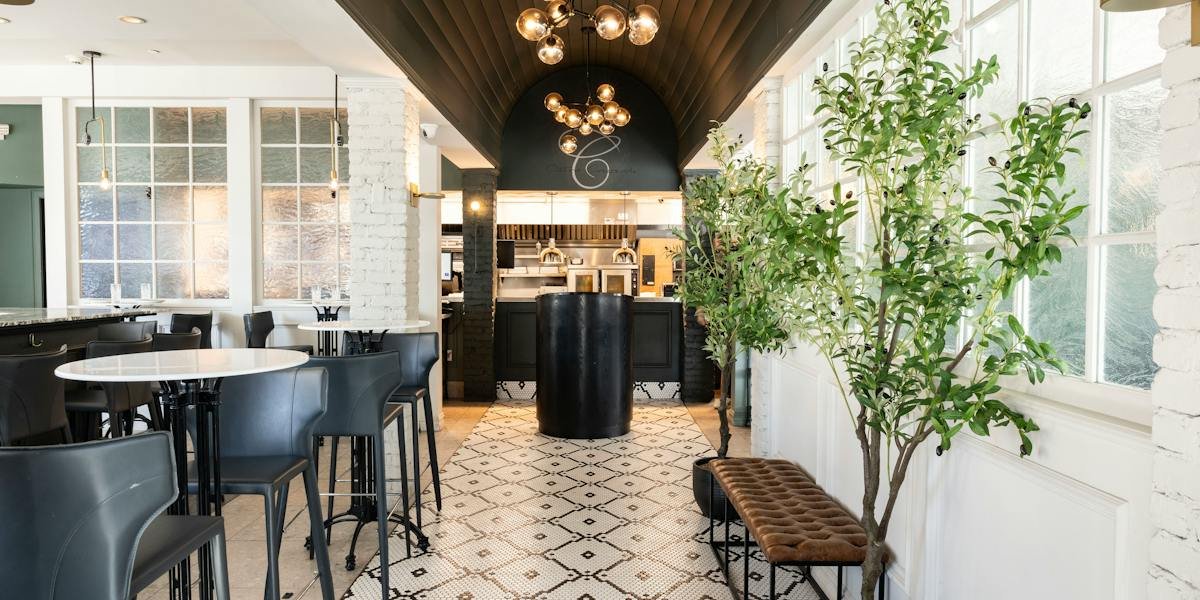 Osteria Crescendo, Restaurant in Westwood