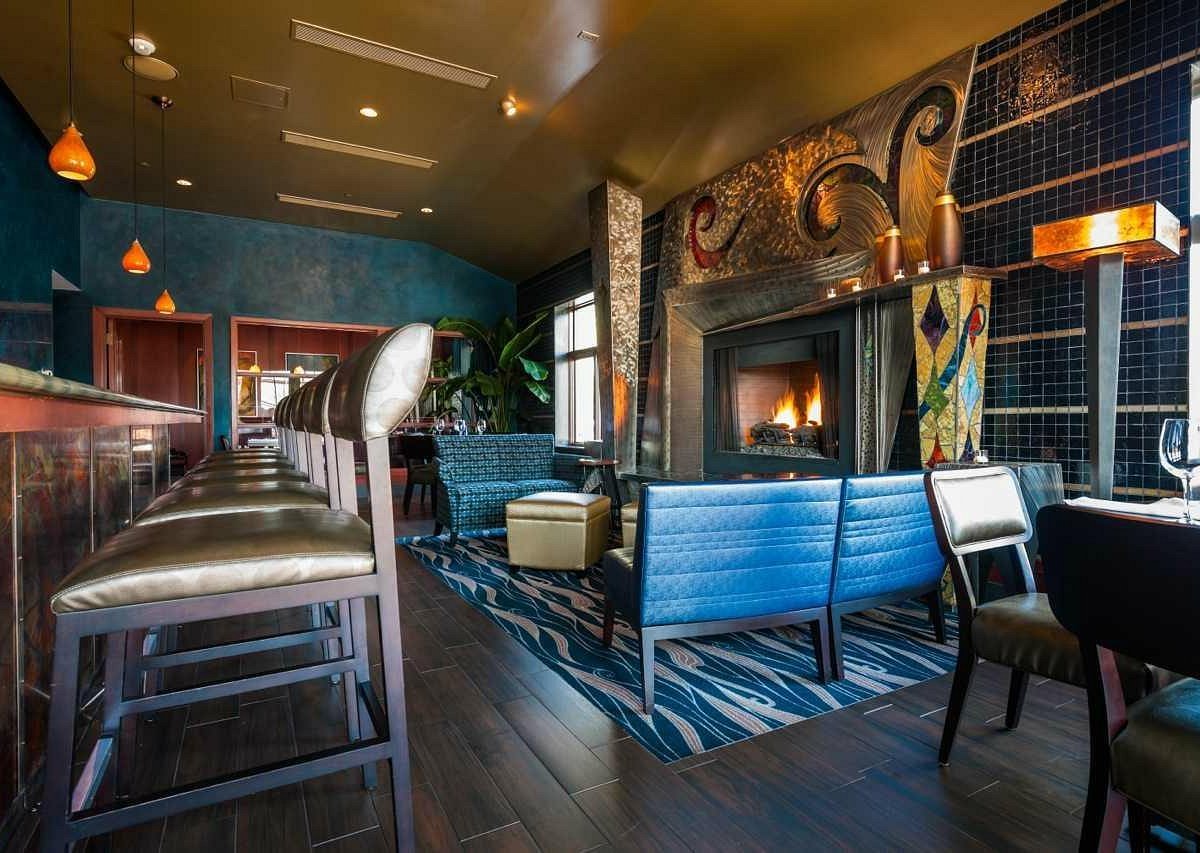 blue grillhouse restaurant in Bethlehem