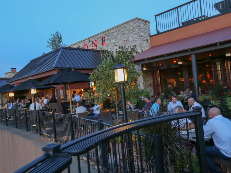 Redstone American Grill, Eden Prairie, United States