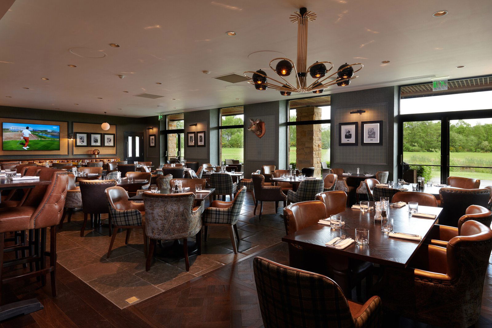 The Clubhouse, Restaurant in Alexandria
