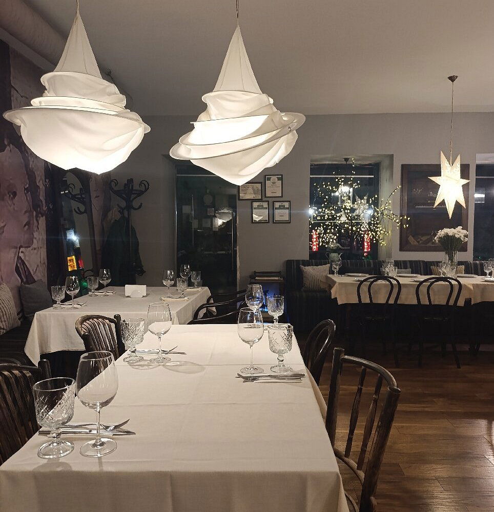 Piano, Restaurant in Tbilisi