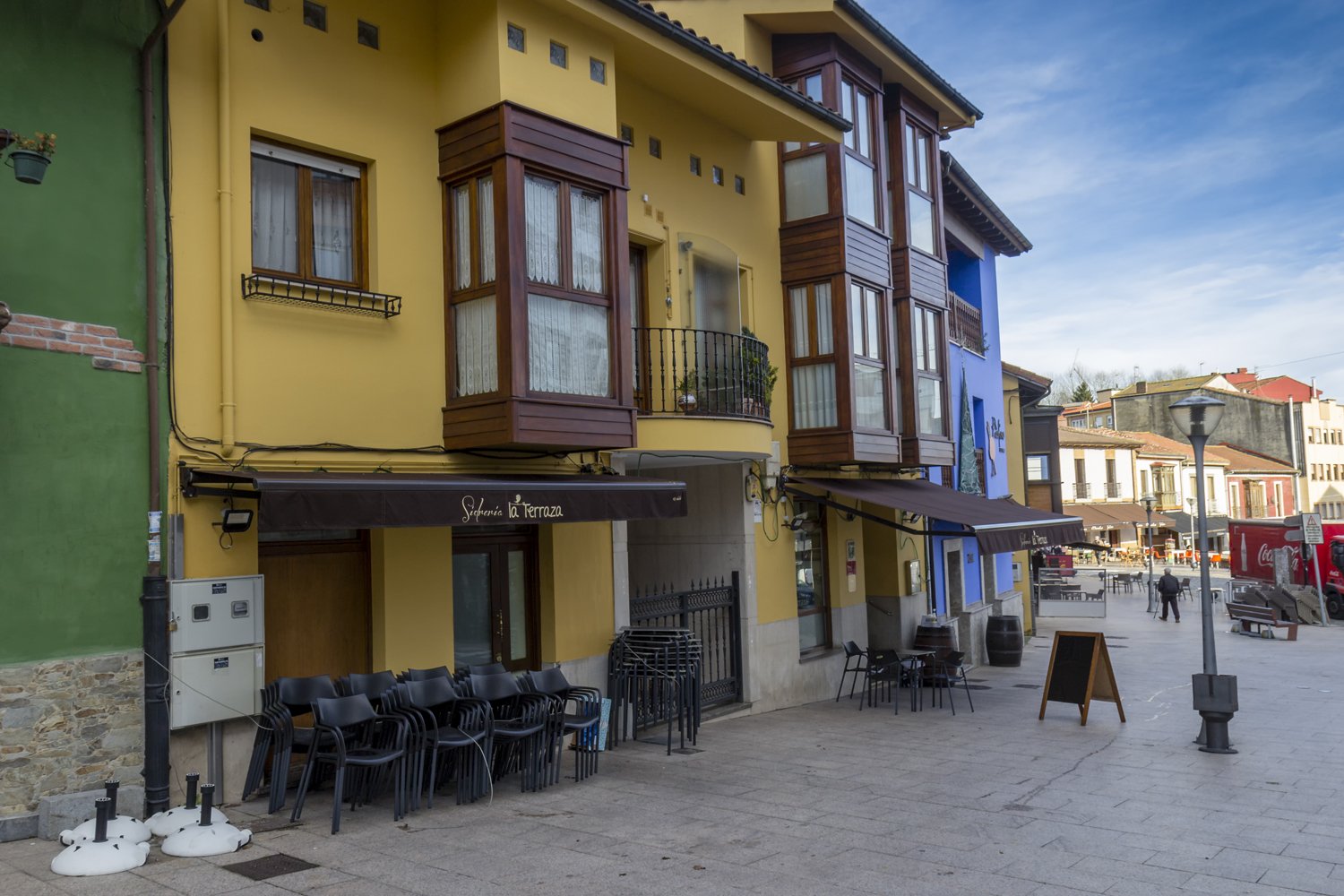 Casa de comidas La Terraza restaurant in Siero, Spain