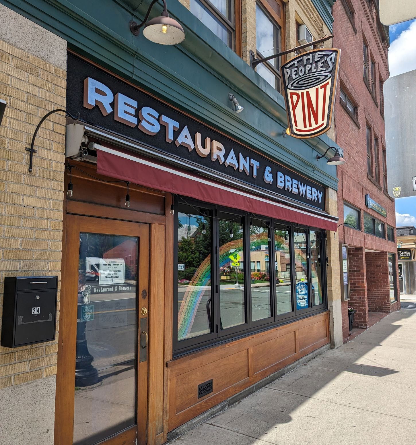 The People's Pint, Restaurant in Greenfield