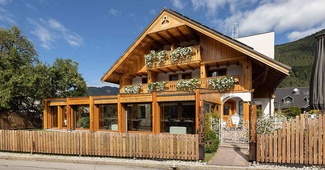 Hotel & Restaurant Lipa