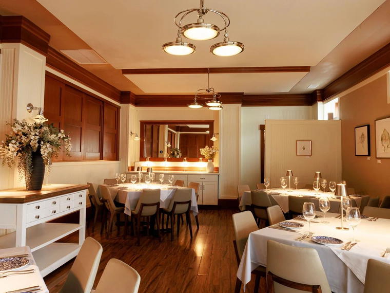 Salt & Iron, Edmonds, United States