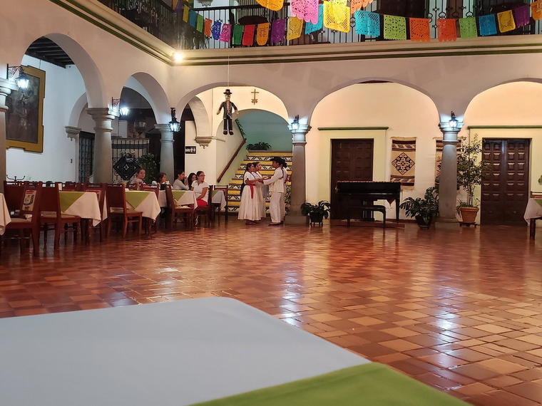 Restaurante Monte Alban, Santa Cruz Xoxocotlan, Mexico