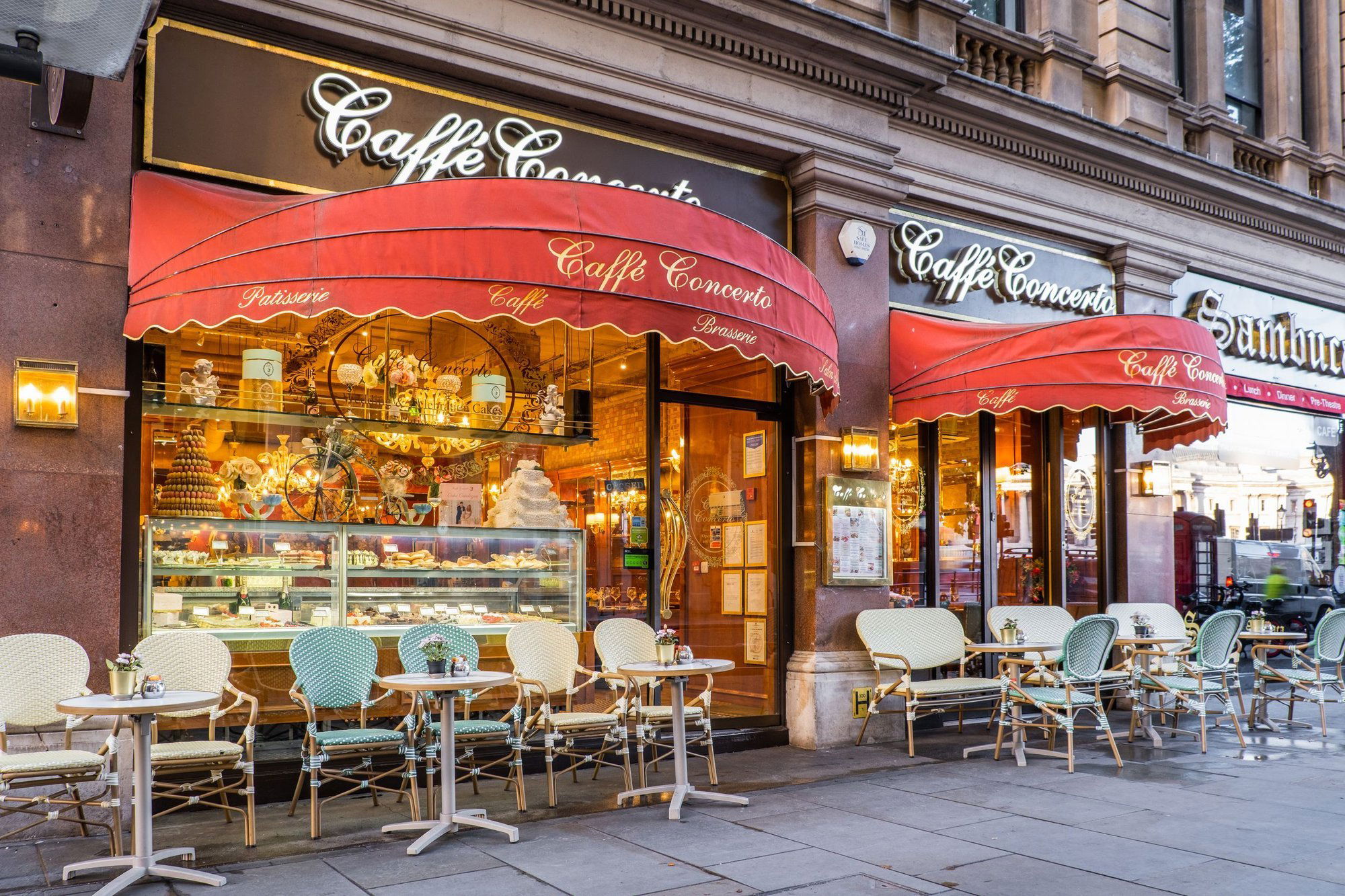 Caffè Concerto Northumberland Avenue, Restaurant in London