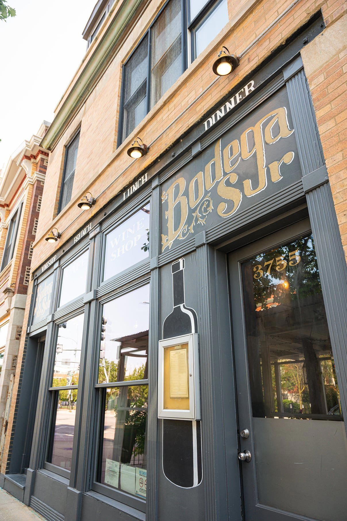 Bodega Sur restaurant in Chicago, United States