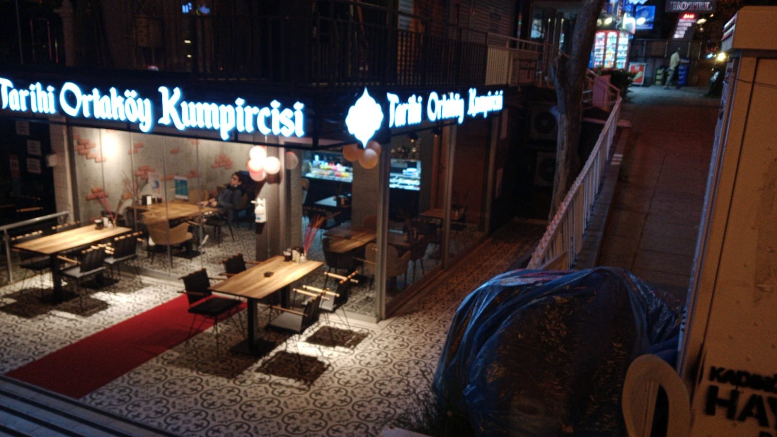 1991 Tarihi Ortaköy Kumpircisi Bostancı, Restaurant in Istanbul