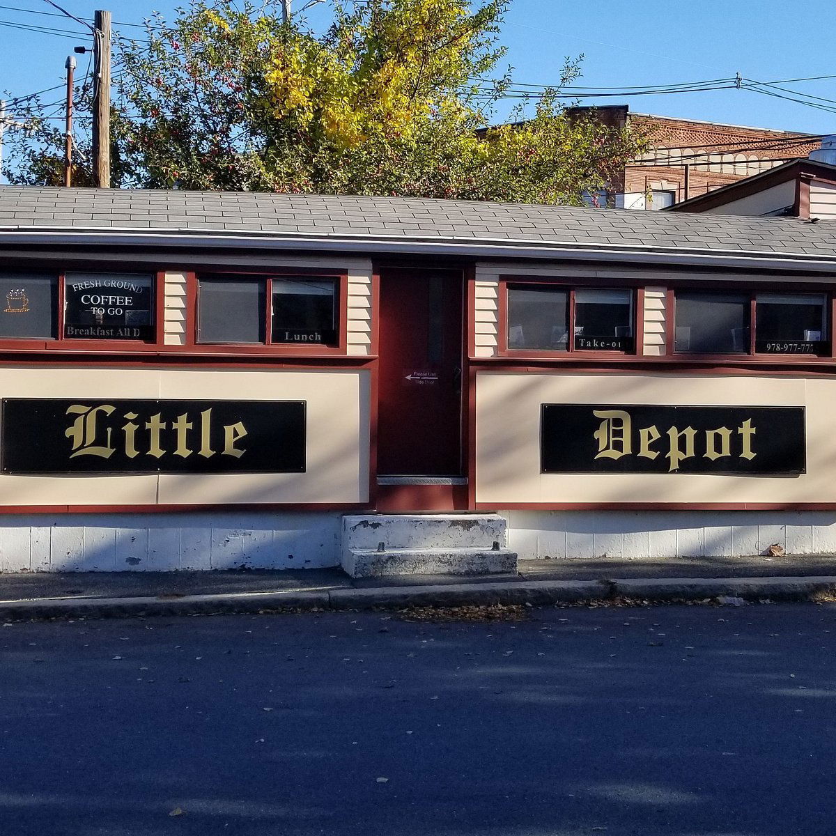 The Little Depot Diner, Restaurant in Peabody